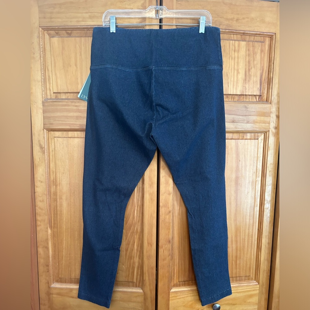 XL Lysee Jean leggings (I don’t like the word jegging)